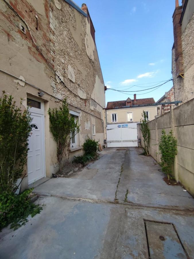 Appartement Hyper Centre De Montargis Luaran gambar